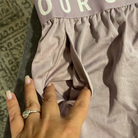 Women’s under Armour athletic shorts size 2X - Picture 3 of 4